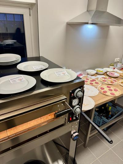 vereinsleben/pizzaparty.jpg